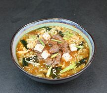 Суп кимчи с говядиной