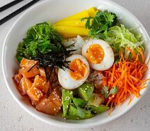 Поке с лососем