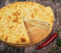 Пирог с курицей и сыром