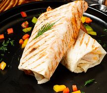 Люля-кебаб в лаваше куриный