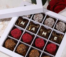 Авторские конфеты,16 штук с надписью на выбор