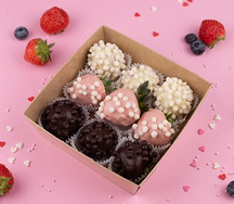 Клубника в бельгийском шоколаде Ассорти 9шт