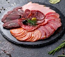 Ассорти мясное