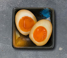 Яйцо маринованное