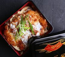 Кацудон со свининой или с курицей