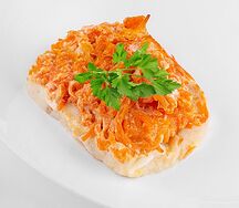 Минтай с овощами