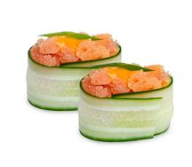 Гунканы с икрой сельди