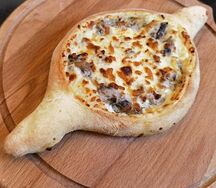Хачапури жюльен
