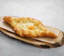 Хачапури по-аджарски