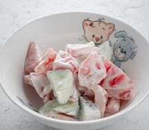 Овощной салат со сметаной