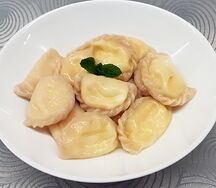 Вареники Деревенские со сладким творогом ручной лепки
