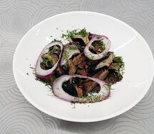 Грузди соленые с ароматным маслом