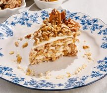Торт с грецкими орехами