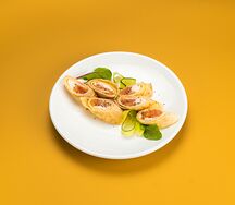 Блины с лососем и сливочным сыром