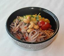 Поке с осьминожками