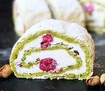 Рулет Фисташка-малина