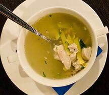 Куриный с домашней лапшой