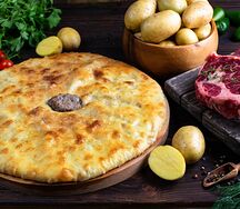 Пирог с мясом и картофелем