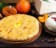 Пирог с тыквой и сыром