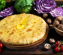 Пирог с тушёной капустой