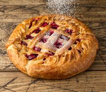 Пирог вишневый