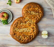 Пирог яблочный 8 марта