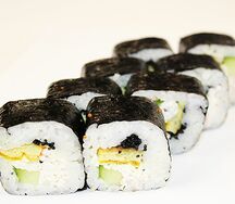 Ролл футомаки со снежным крабом