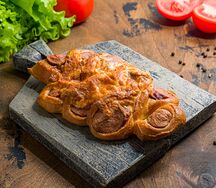 Сосиски с сыром и майонезом