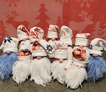 Игрушка Дед мороз (ручная работа)