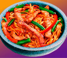 Вок со свининой в соусе хойсин