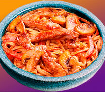 Вок со свининой в сливочном соусе