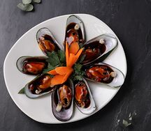 Мидии в устричном соусе