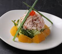 Салат Сингапурский с крабом и креветками