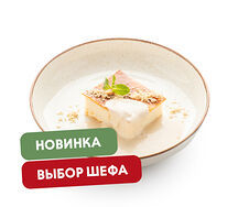 Пудинг из рикотты с соусом из арахисовой халвы