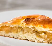 Пирог с яблоками и лимонами