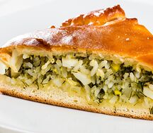 Пирог с рисом и яйцом