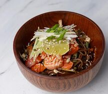 Wok с филе лосося