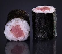 Мини-ролл с тунцом