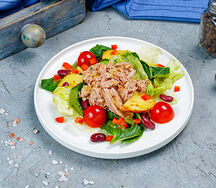 Салат с тунцом