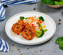 Котлеты из лосося и трески с рисом