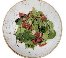 Салат с креветками