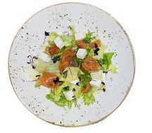 Салат с лососем