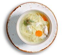 Суп из цыпленка с домашней пастой