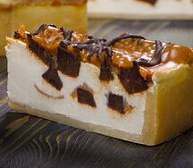 Чизкейк Брауни и карамель