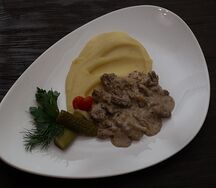 Бефстроганов