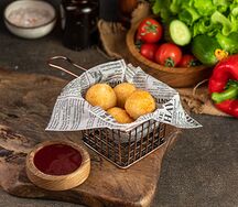 Сырные шарики с моцареллой