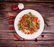 Яичная лапша с морепродуктами