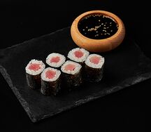 Маки ролл с тунцом