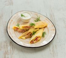 Блинчики с ветчиной и сыром