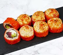 Запеченный с крабом и тунцом